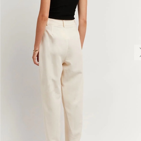 DISSH JACKSON CREAM TAPERED LEG PANT - Picture 2 of 7